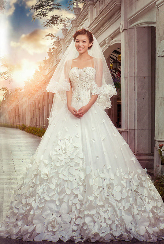 Bridal Fashion Simple Trailing Wedding Dress