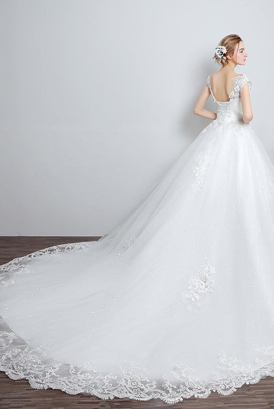 Bride wedding wedding Korean fashion Princess trailing wedding dress new lace strap wedding dress