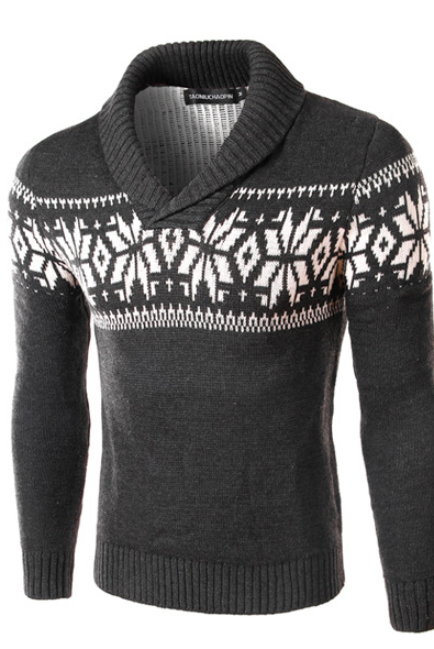 Christmas men go with all kinds of trendy sweaters