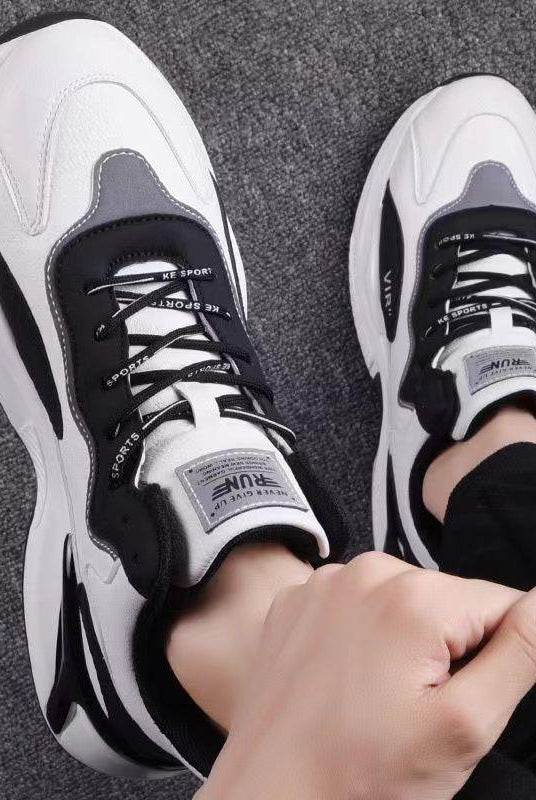 Fashion Black White Sneakers Casual Outdoor Lightweight Breathable Sports Shoes For Men