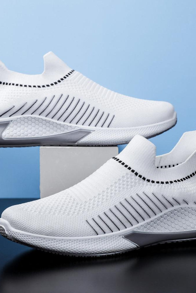 Fashion Mesh Sock Shoes With Striped Design Men Outdoor Breathable Slip-on Sneakers Csuale Lightweight Running Sports Shoes