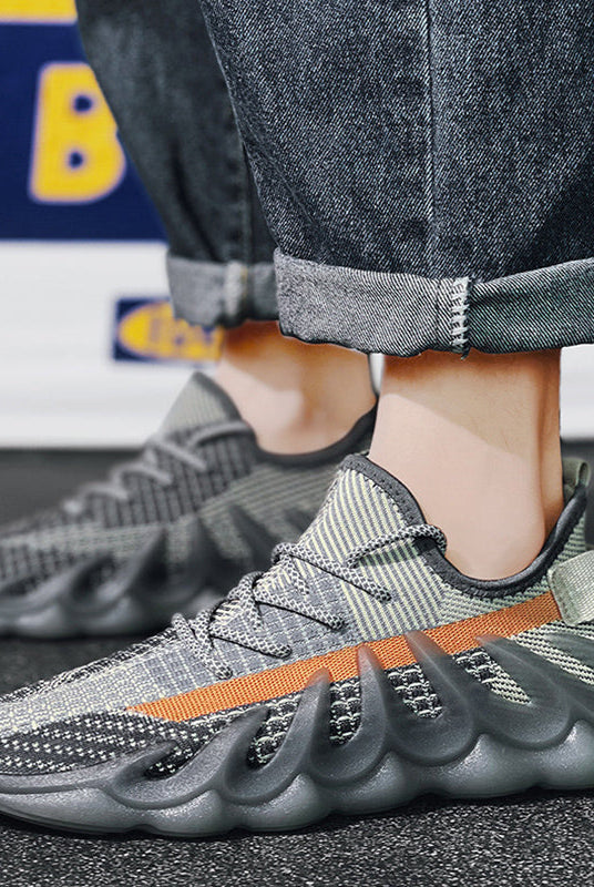 Fashion Sneakers With Wave Sole Cool Sports Shoes Men