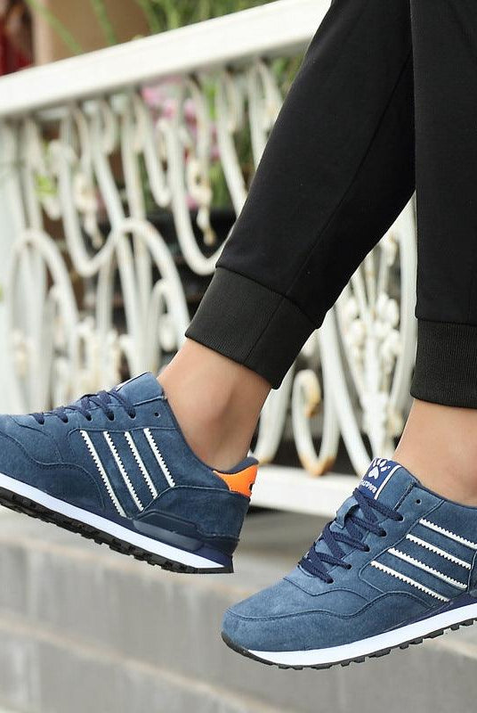 Leather sneakers men casual shoes students