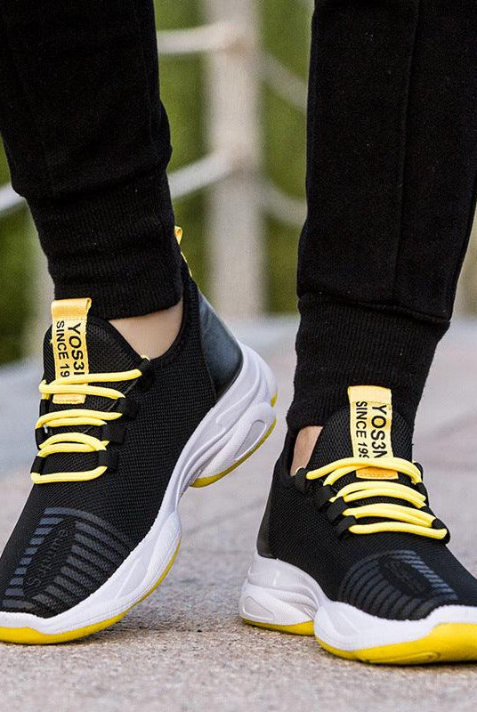 Men Sneakers Black White Sports Shoes