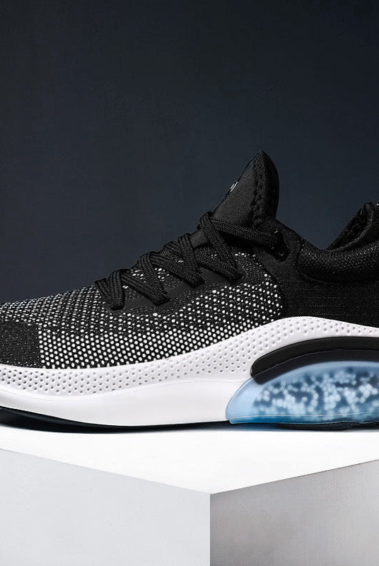 Men's breathable sneakers