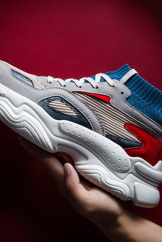 Men's casual sneakers