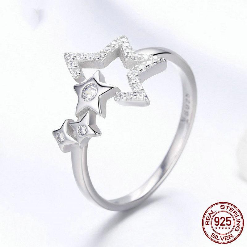 Elevate your style with our Star Open Ring, a simple and fashionable piece in 925 silver with platinum-plated diamonds. - Bloomjay