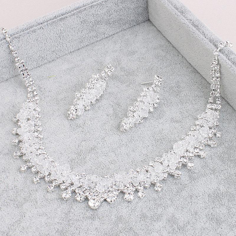 Elevate your wedding look with our exquisite jewelry set, designed to add timeless elegance to your special day. - Bloomjay