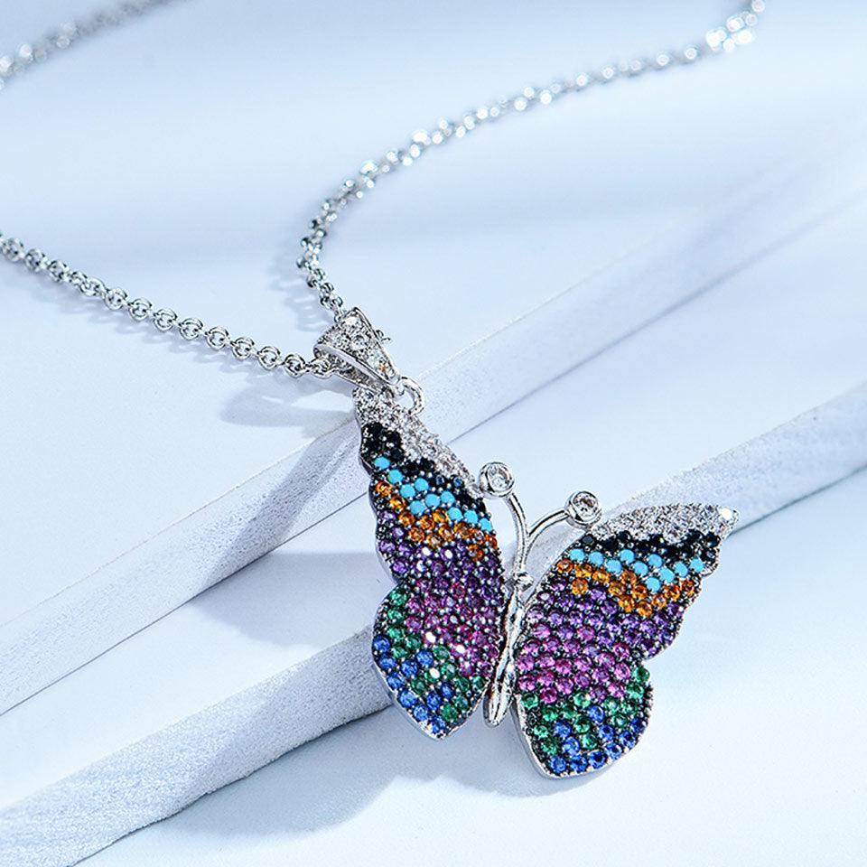 Adorn yourself with vintage charm using our sterling silver pendant necklaces, elegantly designed for women.