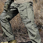 Camouflage Suit: Men's Frog Clothing for Spring and Autumn Training.