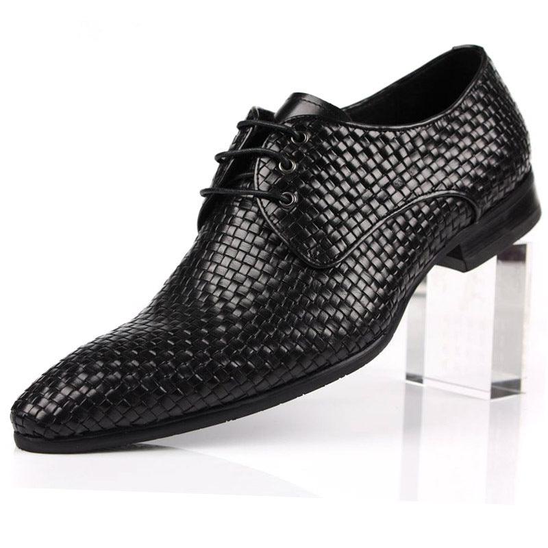 Cowhide Woven Business Formal Pointed Toe Shoes, expertly designed for breathable elegance in every step.