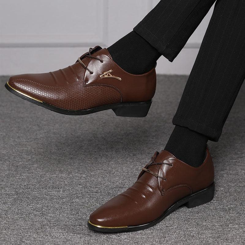 Elevate Your Style: Casual Lace-up Shoes with Business Formal Flair.