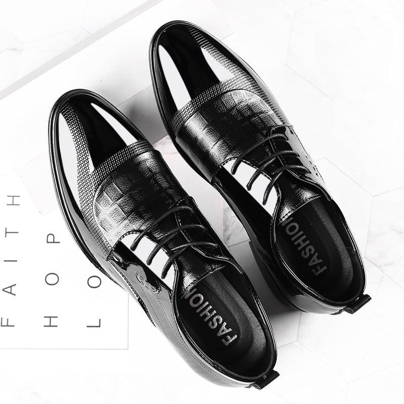 Elevate Your Style: Casual Lace-up Shoes with Business Formal Flair.