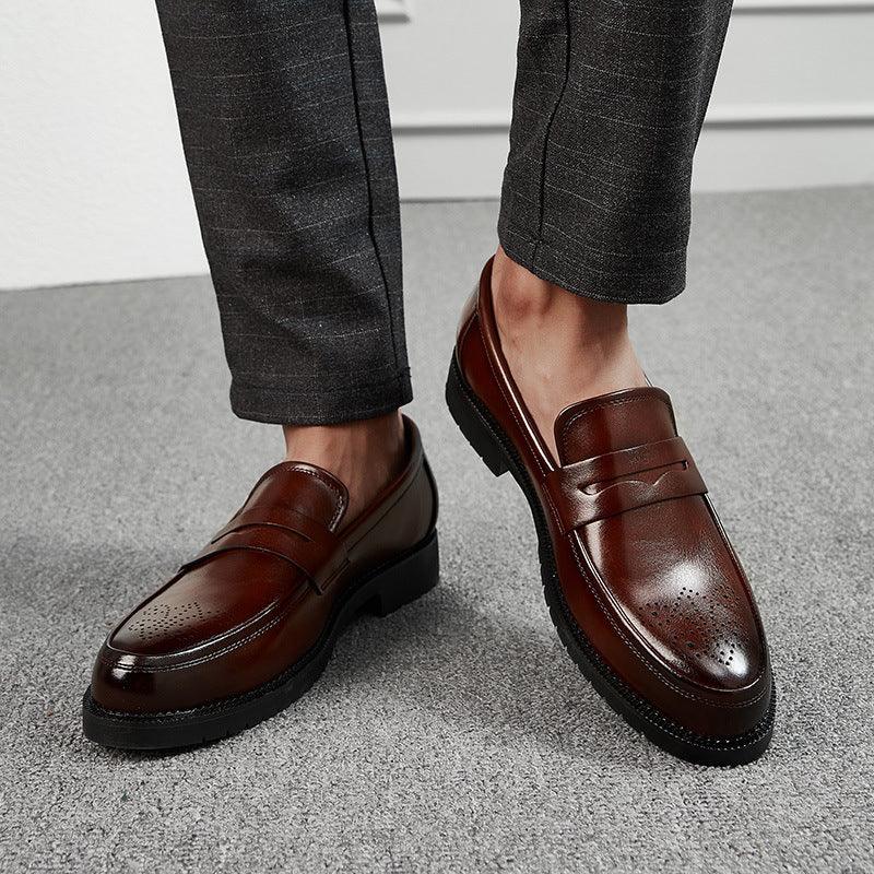 Elevate Your Wardrobe: Formal Leather Shoes for Discerning Businessmen.