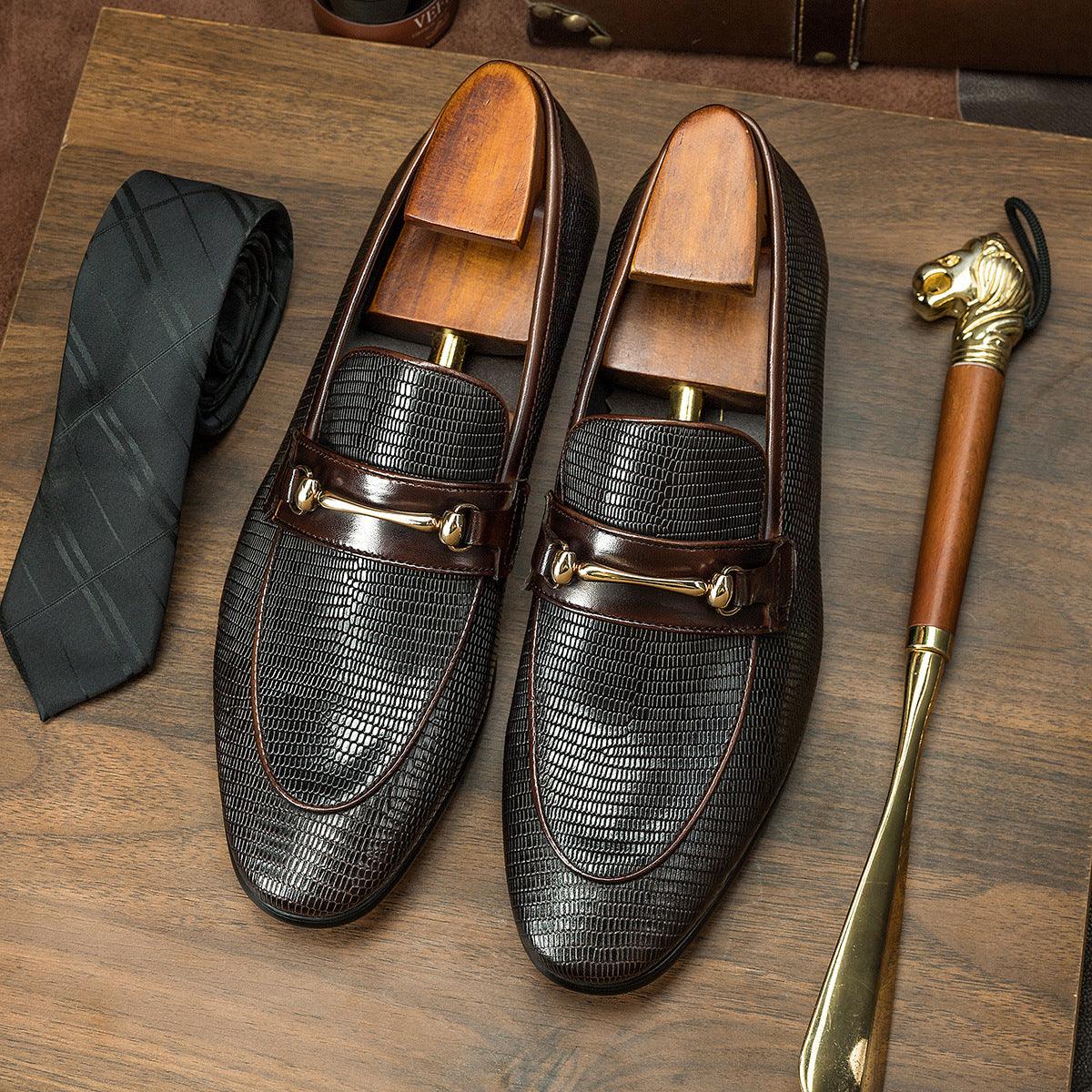 Elevate Your Wardrobe: Luxurious Men's Cowhide Snake Pattern Business Casual Shoes, Exuding Opulence and Refinement.