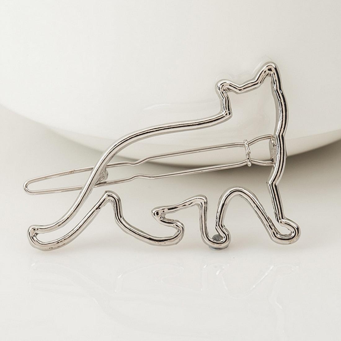 Elevate your hairdo with our metal hollow KT cat and alloy frog hairpins—charming accessories for a playful look.