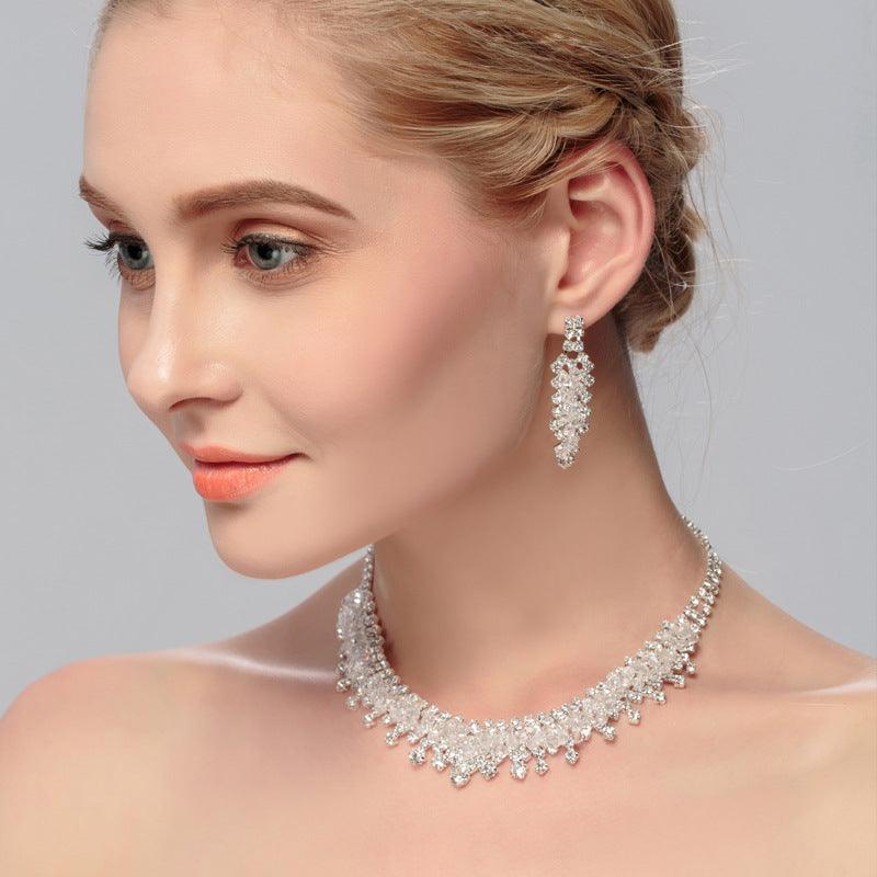 Elevate your wedding look with our exquisite jewelry set, designed to add timeless elegance to your special day.