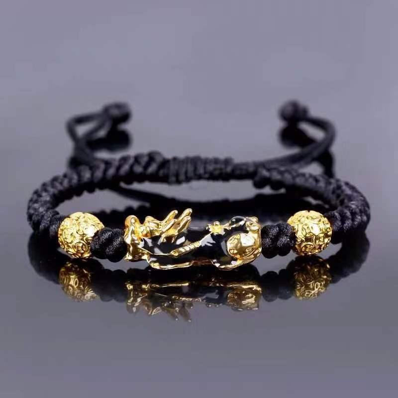 Embrace the spirit of Vietnam with our Sand Gold Brave Bracelet, a unisex piece featuring obsidian for a touch of exotic elegance.