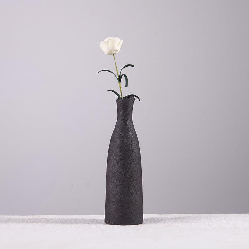 Enhance your home décor with our green hydroponic vase, perfect for adding a touch of tranquility to your space or as an elegant addition to your tea ceremony setup.