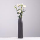 Enhance your home décor with our green hydroponic vase, perfect for adding a touch of tranquility to your space or as an elegant addition to your tea ceremony setup.