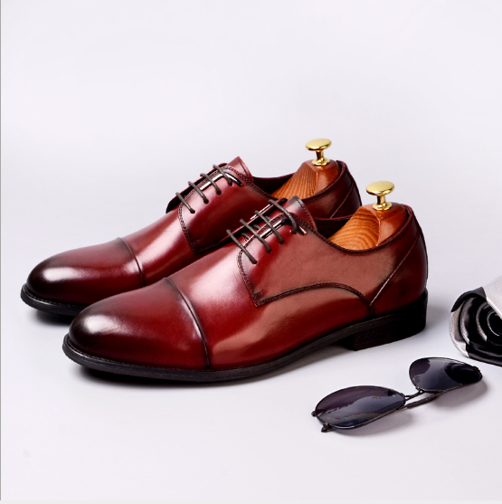 Experience Unparalleled Luxury: Exquisite Men's Business Leather Dress Shoes, Crafted for Discerning Gentlemen.