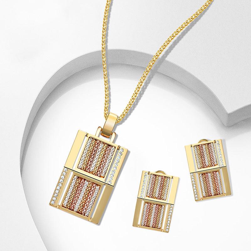 Explore bold style with our Exaggerated Jewelry Series – a square alloy two-piece jewelry set for a distinctive and eye-catching look.