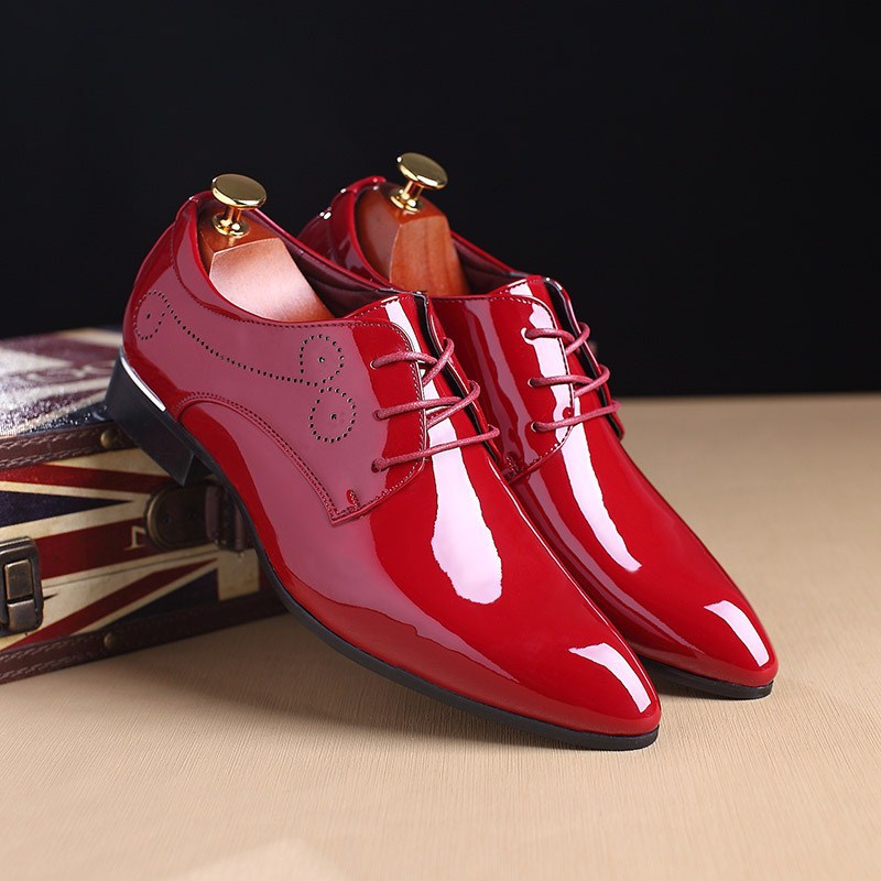 Exquisite Elegance: Premium Leather Men's Business Casual Dress Shoes.