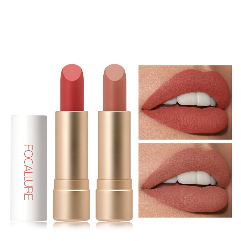 FOCALLURE powder feels dull, lipstick, moisturizing, moisturizing, and lasting lipstick.