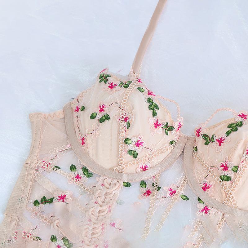 Fancy Lingerie Woman Floral Embroidery Set Und