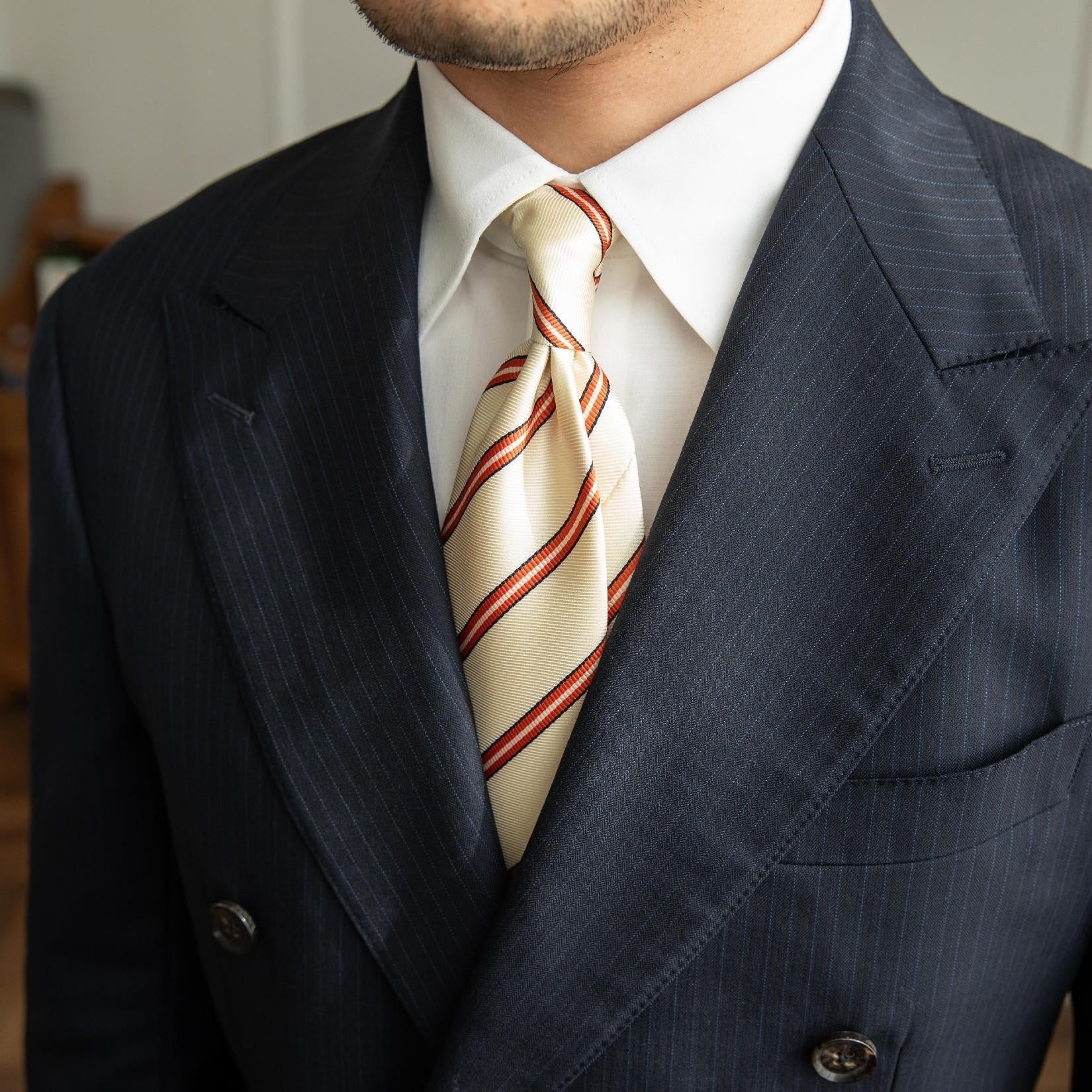 Gentleman Temperament Tie for Businessmen