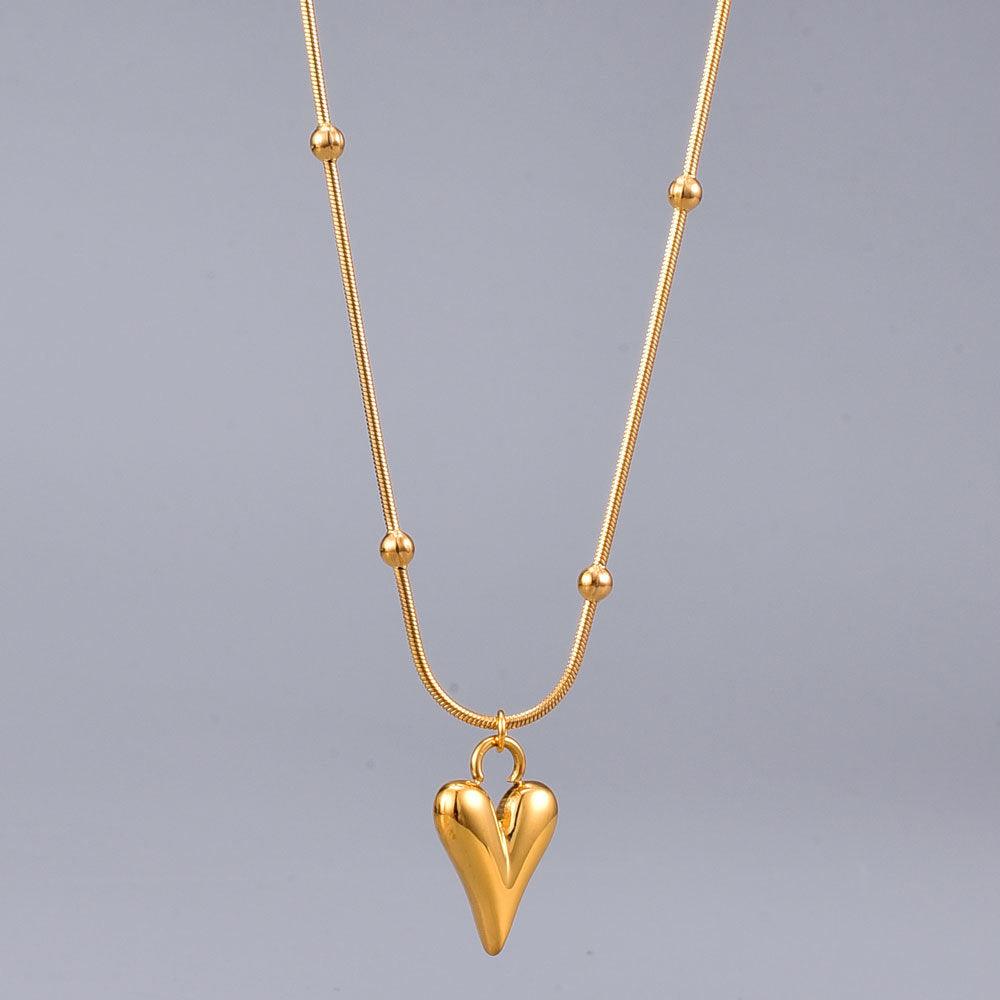 Heart titanium steel inlaid shell inlaid gold necklace