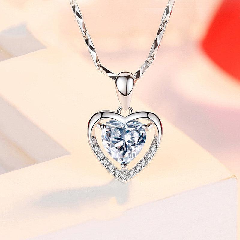 Indulge in luxury with our 925 Rhinestone Heart Necklace, a personalized statement in women's jewelry. The perfect Valentine's Day gift.