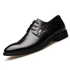 Luxurious Genuine Leather Men's Dress Shoes, Exuding Opulence and Elegance.