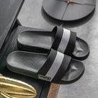 Men's Explosive Outdoor Bathing Sandals for the Bathroom