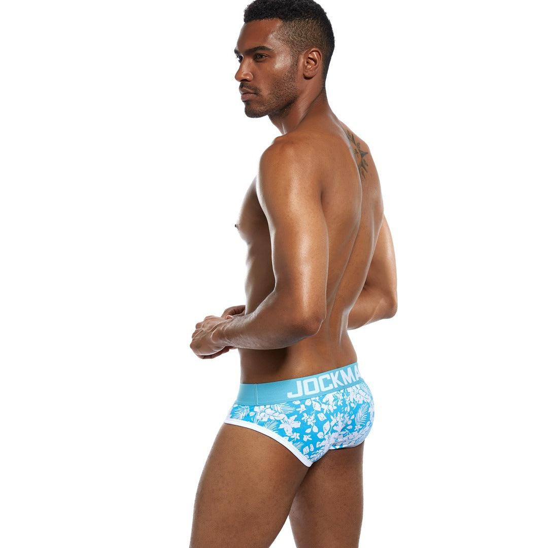 Men's printed cotton underwear: Combining style with comfort for a sexy and cozy fit.