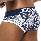 Men's printed cotton underwear: Combining style with comfort for a sexy and cozy fit.