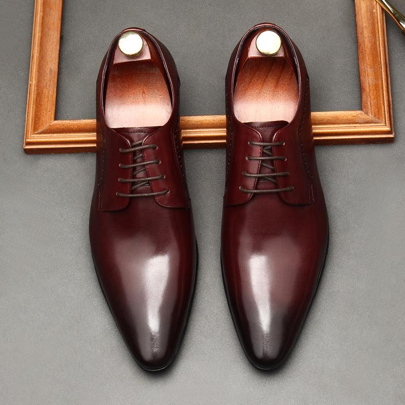 Refined Elegance: Lace-up Leather Formal Shoes for Men.