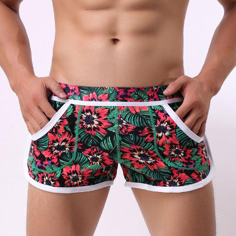 These men's boxer briefs provide comfortable support and maximum breathability.