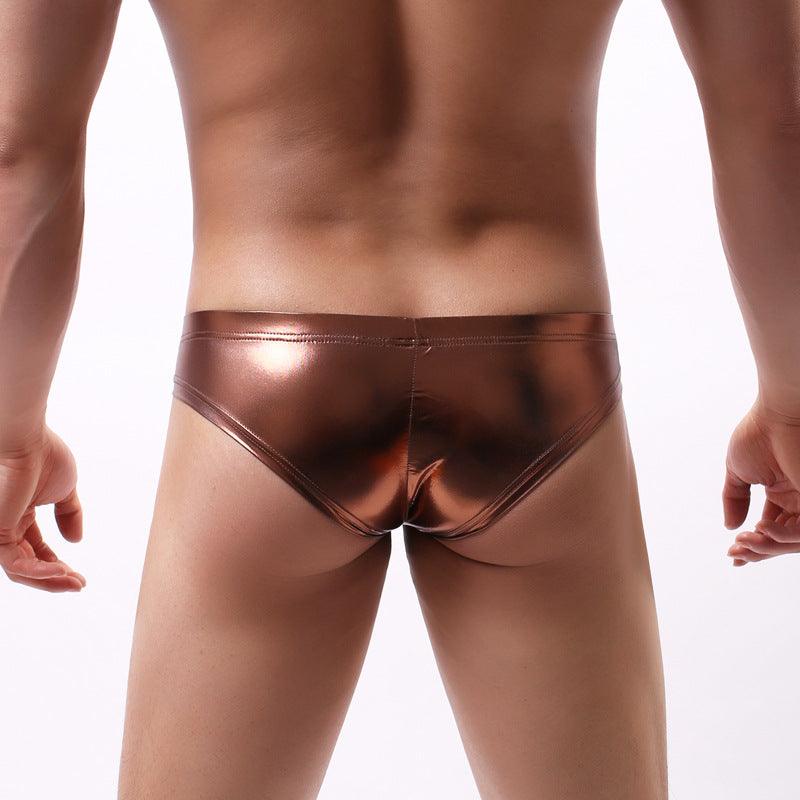 This hot stamped underwear is made from ice silk material, providing a cooling and comfortable wear experience.