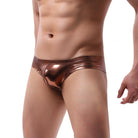 This hot stamped underwear is made from ice silk material, providing a cooling and comfortable wear experience.