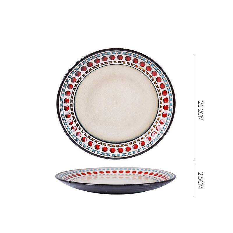 Western-style dishes for the household, including fruit dishes and flat dishes, presented in Nordic tableware.