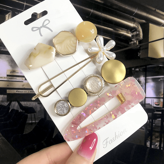 Women's Fashion Geometric Pearl Hair Clips